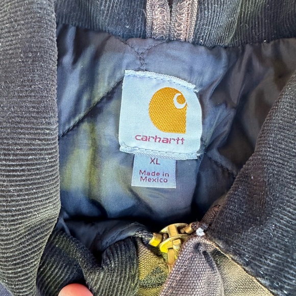 Carhartt Coat - Picture 2 of 4